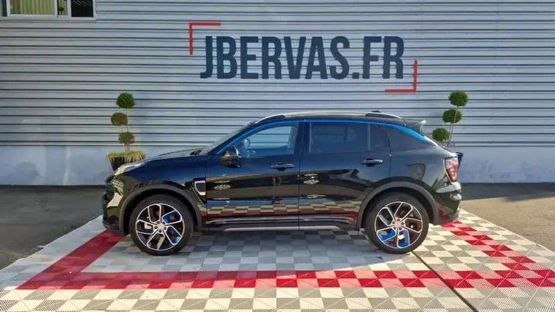 Noir Utilisé 2023 Lynk & Co 01 SUV | 27 499 € (Prix juste) - Image 1/4