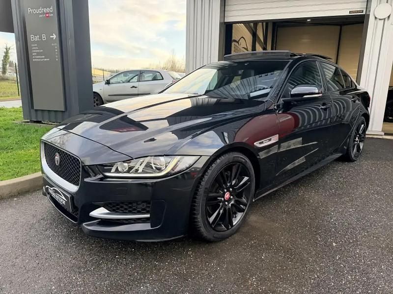 Noir Occasion 2015 Jaguar XE R-Sport Berline | 14 990 € (Prix juste) - Image 1/4