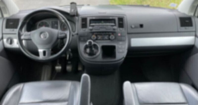 Image 3/4
