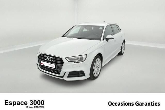 Blanc glacier métallisé Occasion 2020 Audi A3 Design | 16 990 € (Prix juste) - Image 1/4