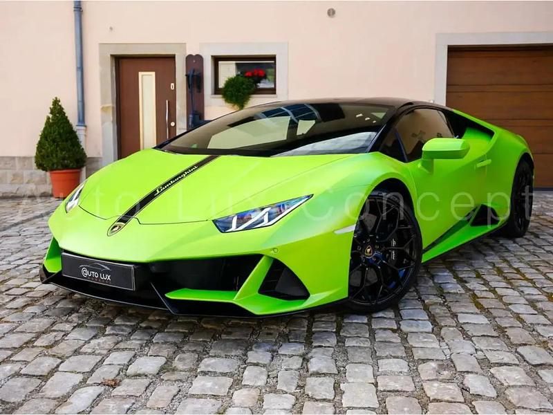 Vert Occasion 2022 Lamborghini Huracán Coupé | 289 890 € - Image 1/4