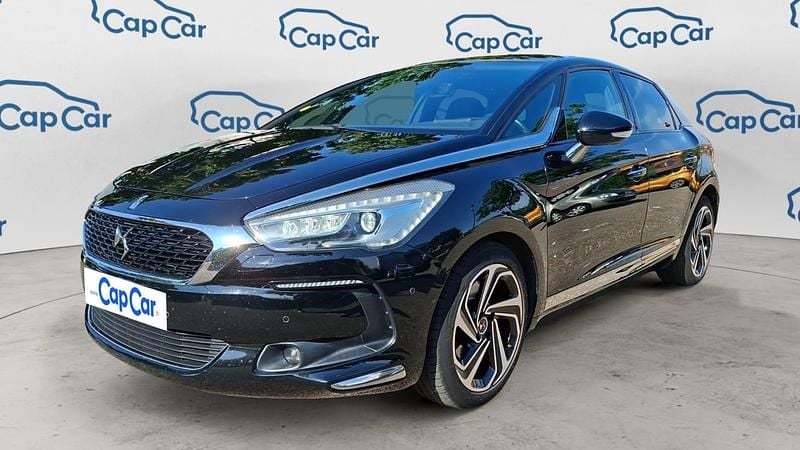 Noir Utilisé 2017 DS Automobiles DS5 Sport Chic Citadine | 12 990 € (Prix juste) - Image 1/3