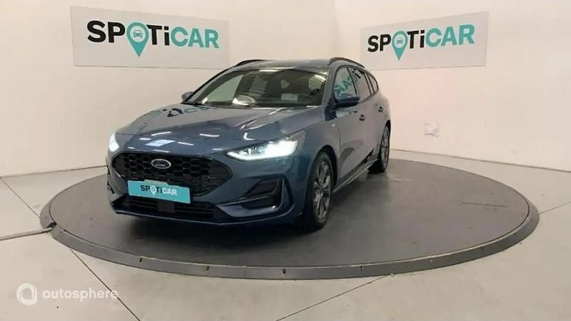 Bleu Utilisé 2023 Ford Focus ST-Line Break | 23 499 € (Prix juste) - Image 1/4