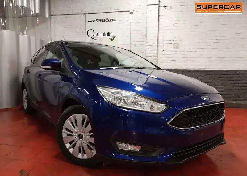 Bleu Utilisé 2016 Ford Focus Business Edition Berline | 8 990 € (Super prix) - Image 1/4