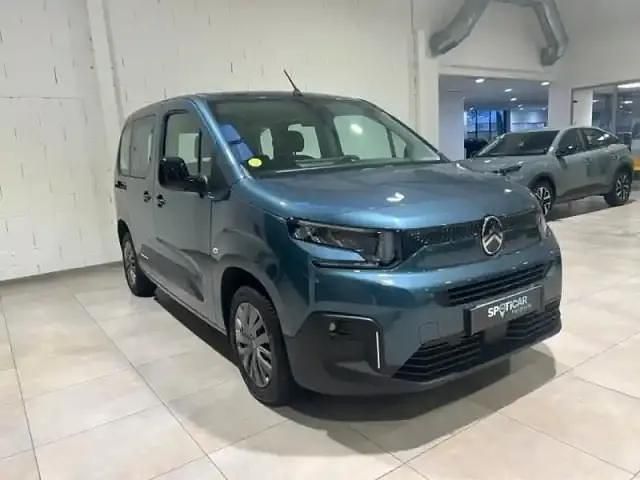 Occasion Citroën Berlingo 2024 Sirkka green (m) Monospace