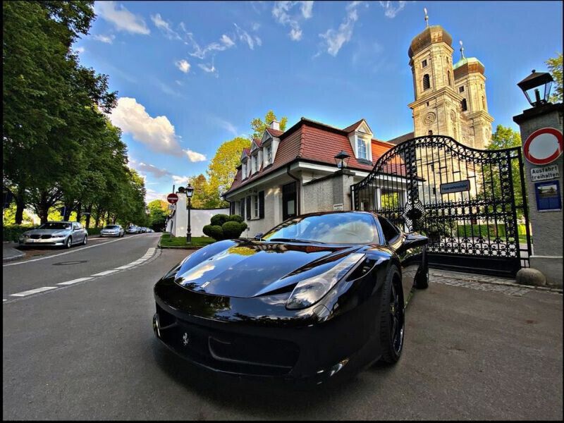 Noir Utilisé 2010 Ferrari 458 Coupé | 234 900 € (Prix cher) - Image 1/4