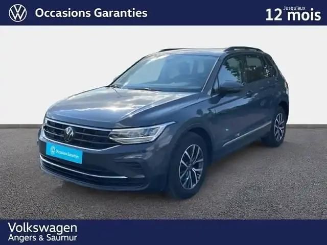 Gris Utilisé 2023 VW Tiguan SUV | 31 782 € (Super prix) - Image 1/4