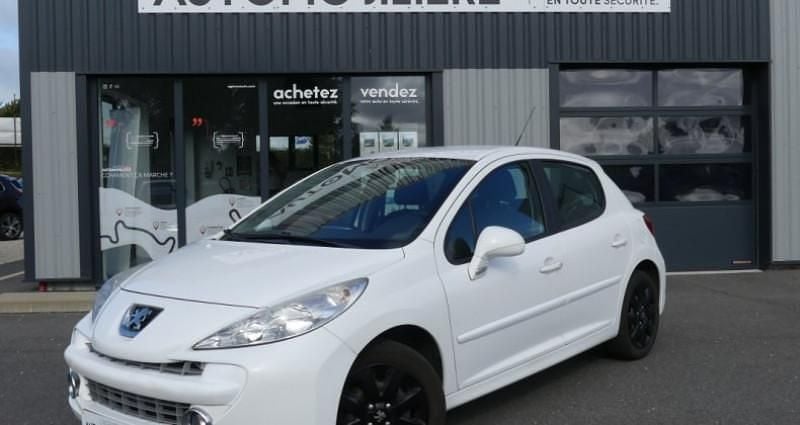 Utilisé 2007 Peugeot 207 Sport Citadine | 5 490 € - Image 1/4