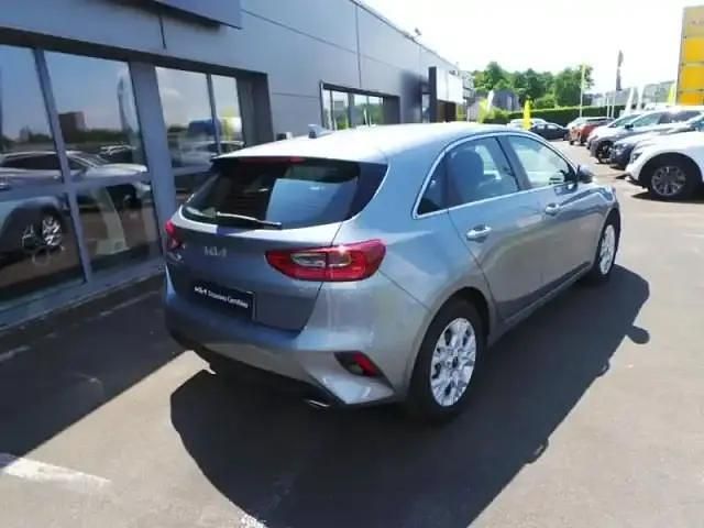 Occasion Kia Ceed Active 2024 Gris perle métallisé Citadine