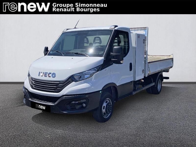 Blanc Occasion 2022 Iveco Daily Van | 28 990 € (Prix juste) - Image 1/4