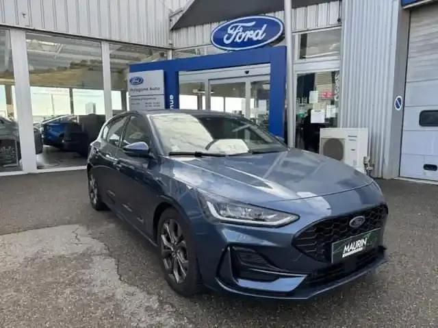 Bleu azur Occasion 2022 Ford Focus ST-Line Berline | 19 390 € (Prix juste) - Image 1/4