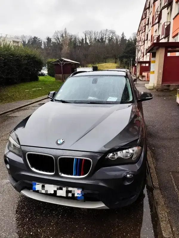 Utilisé 2013 BMW X1 Executive SUV | 6 850 € (Super prix) - Image 1/4