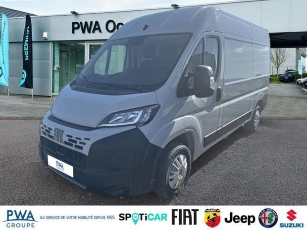 Gris Nouvelle 2025 Fiat Ducato S Van | 36 990 € (Prix juste) - Image 1/4