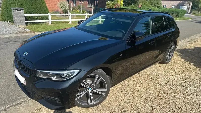 Noir Utilisé 2021 BMW 318 M Sport Break | 25 490 € (Prix juste) - Image 1/4