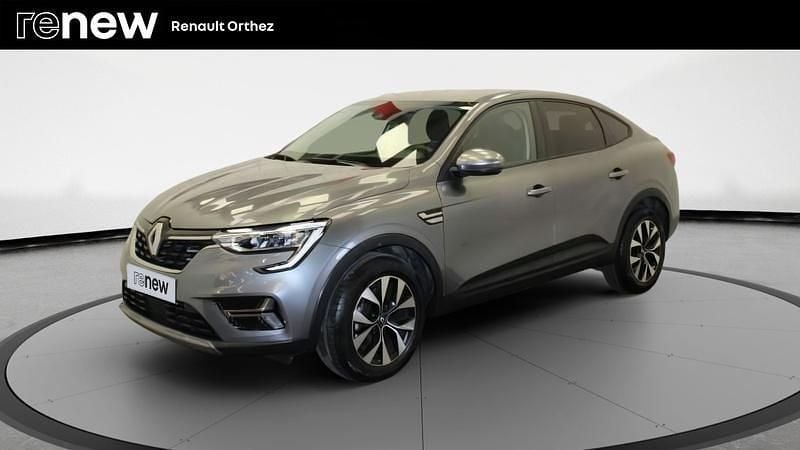 Gris Utilisé 2022 Renault Arkana Business SUV | 17 990 € (Bon prix) - Image 1/4