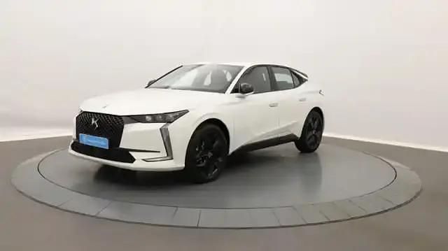 Blanc nacre Utilisé 2022 DS Automobiles DS4 Performance SUV | 22 390 € (Prix juste) - Image 1/4
