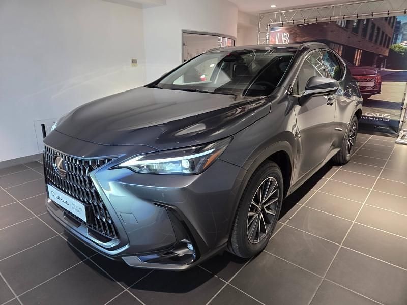 Occasion Lexus NX450h+ 185 ch (136 kW) 2025 Gris de payne métallisé SUV
