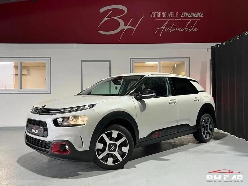 Occasion 2018 Citroën C4 PureTech Berline | 11 790 € (Prix juste) - Image 1/4