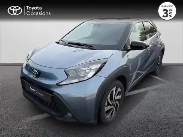 Bi ton gris celestine noir Utilisé 2024 Toyota Aygo X Design SUV | 16 990 € - Image 1/4