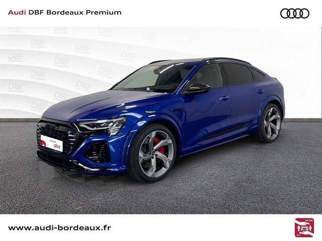 Ultra bleu métallisé Utilisé 2024 Audi SQ8 Sportback e-tron Sport SUV | 67 990 € - Image 1/4