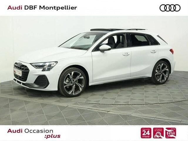 Blanc glacier métallisé Utilisé 2024 Audi A3 S-Line | 36 480 € (Prix assez cher) - Image 1/4
