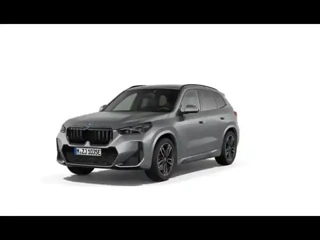 Frozen pure grey métal bmw individual Occasion 2025 BMW X1 M Sport SUV | 59 900 € - Image 1/4