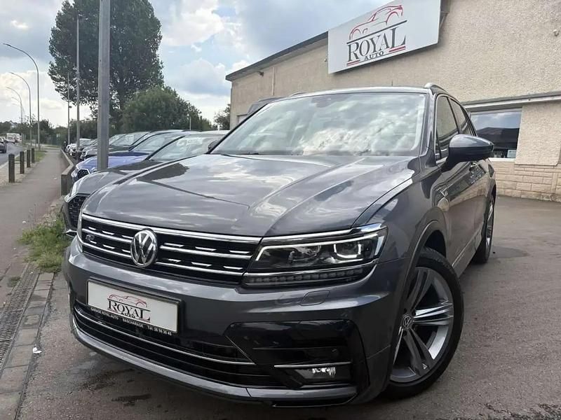 Gris Utilisé 2020 VW Tiguan R-line SUV | 28 990 € (Prix juste) - Image 1/4