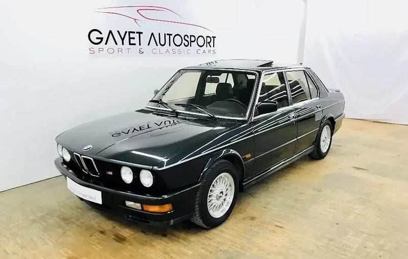Noir Occasion 1987 BMW 535 Berline | 65 000 € - Image 1/4