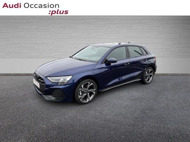 Bleu navarre métallisé Utilisé 2025 Audi A3 Sportback e-tron S-Line Berline | 49 990 € - Image 1/4