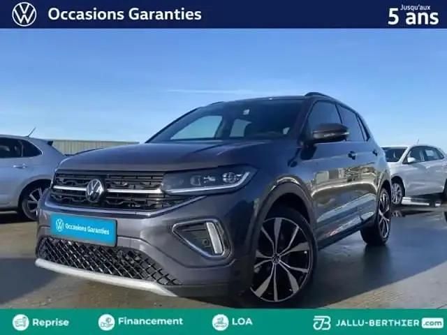 Gris cendré métallisée Utilisé 2025 VW T-Cross R-line Edition SUV | 26 880 € (Prix assez cher) - Image 1/4
