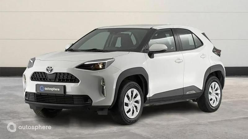 Blanc Utilisé 2022 Toyota Yaris Cross Design SUV | 20 999 € (Prix juste) - Image 1/4