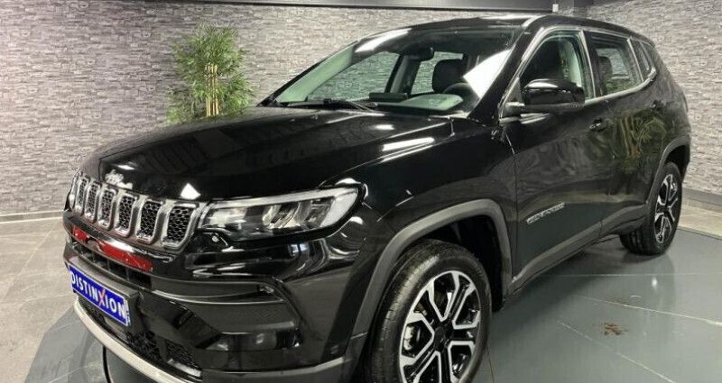 Utilisé 2024 Jeep Compass Altitude SUV | 26 490 € (Super prix) - Image 1/4