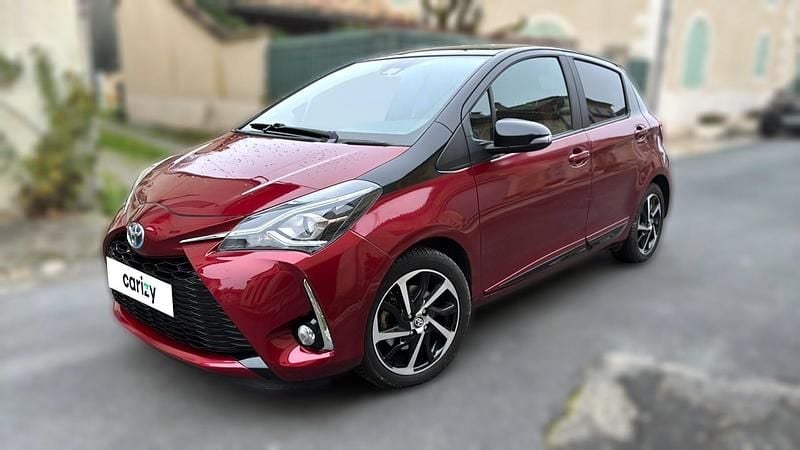 Rouge Occasion 2019 Toyota Yaris Hybrid Berline | 13 790 € (Super prix) - Image 1/4