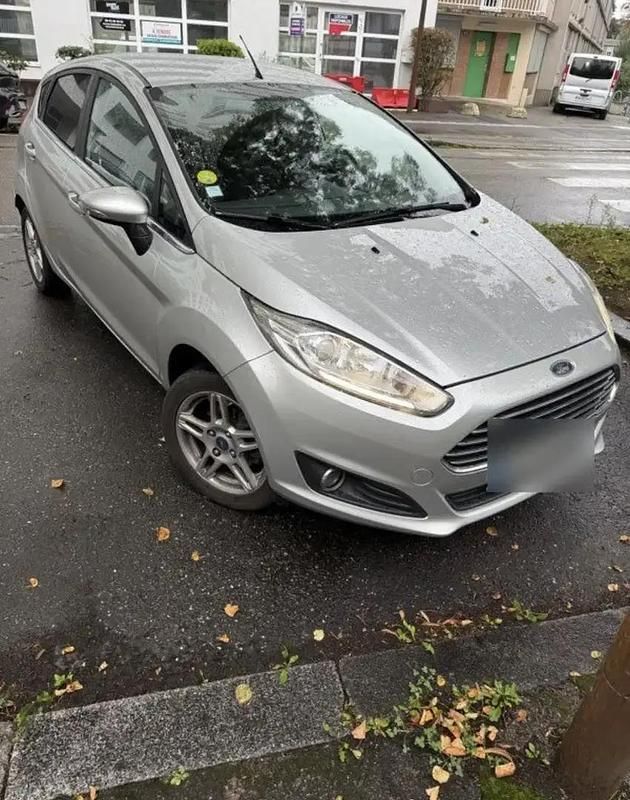 Occasion 2014 Ford Fiesta Titanium Citadine | 6 600 € (Prix juste) - Image 1/4