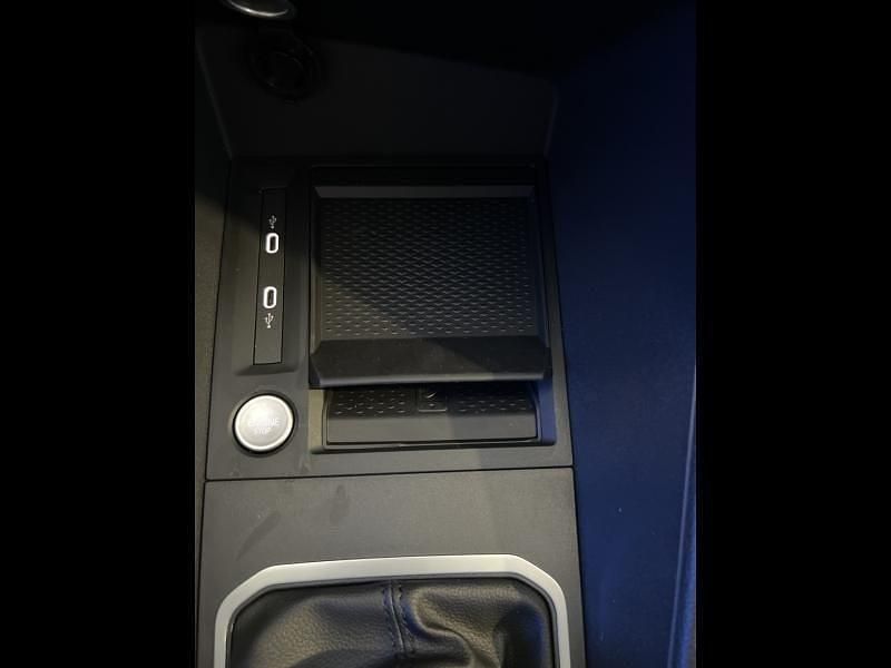Image 3/4