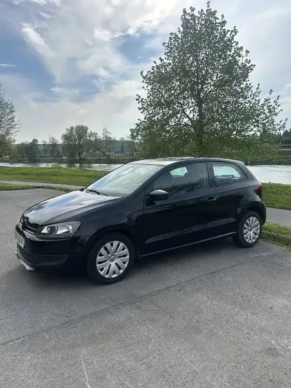 Utilisé 2011 VW Polo Trendline Berline | 3 999 € (Bon prix) - Image 1/4