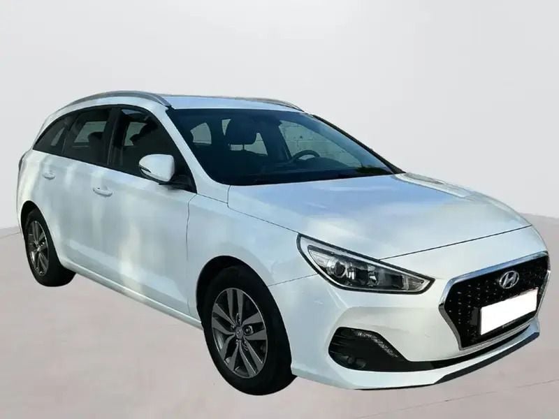 Blanc Utilisé 2020 Hyundai i30 Break | 16 490 € (Bon prix) - Image 1/4