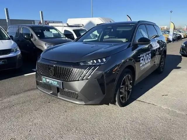 Gris Utilisé 2024 Peugeot 5008 GTi Monospace | 37 990 € (Prix juste) - Image 1/4
