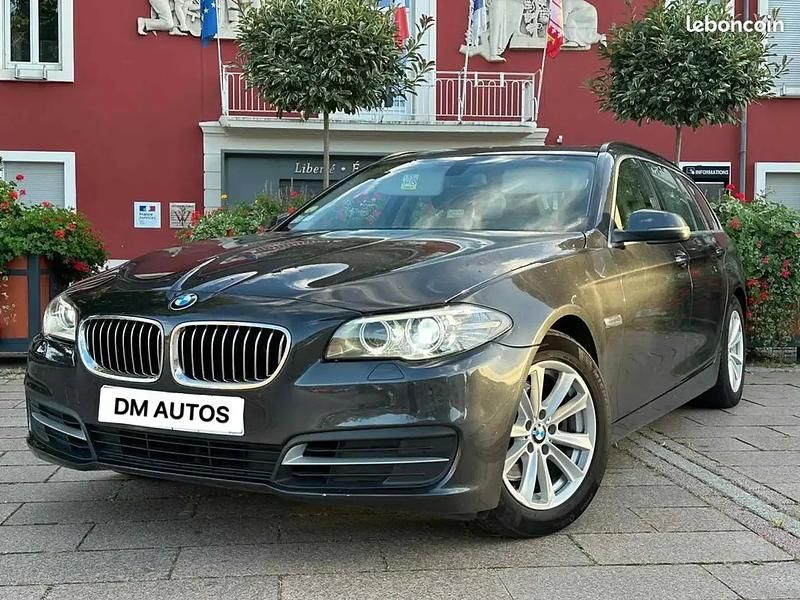 Gris Utilisé 2016 BMW 520 Comfort Edition Break | 14 990 € (Prix juste) - Image 1/4