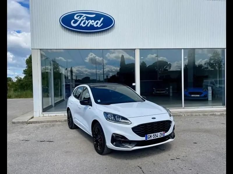 Blanc Utilisé 2023 Ford Kuga ST-Line X SUV | 41 900 € - Image 1/4