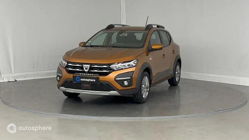 Blanc Utilisé 2021 Dacia Sandero Comfort Citadine | 14 199 € (Prix juste) - Image 1/4