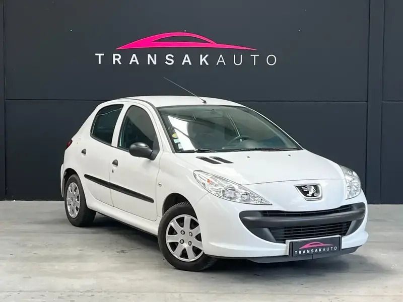 Blanc Utilisé 2010 Peugeot 206 | 3 990 € - Image 1/4
