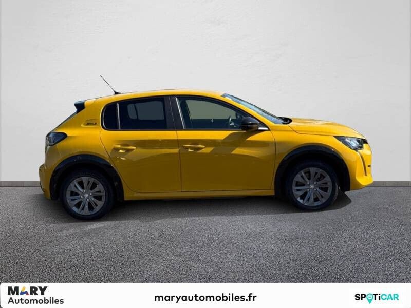Occasion Peugeot e-208 Style 100 kW (136 ch) 2023 Jaune Citadine