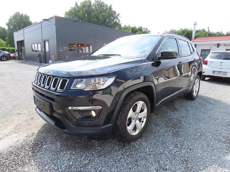 Noir Utilisé 2017 Jeep Compass Sport SUV | 8 900 € (Prix juste) - Image 1/4