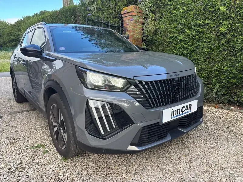 Gris Utilisé 2024 Peugeot 2008 Allure SUV | 19 900 € (Bon prix) - Image 1/4