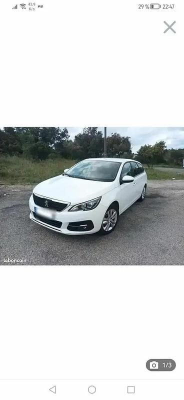 Utilisé 2020 Peugeot 308 Active Berline | 10 500 € (Prix juste) - Image 1/4