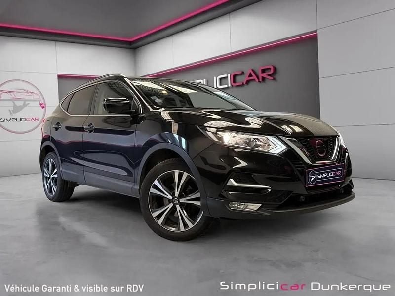 Noir Utilisé 2018 Nissan Qashqai N-Connecta SUV | 10 480 € (Prix juste) - Image 1/4
