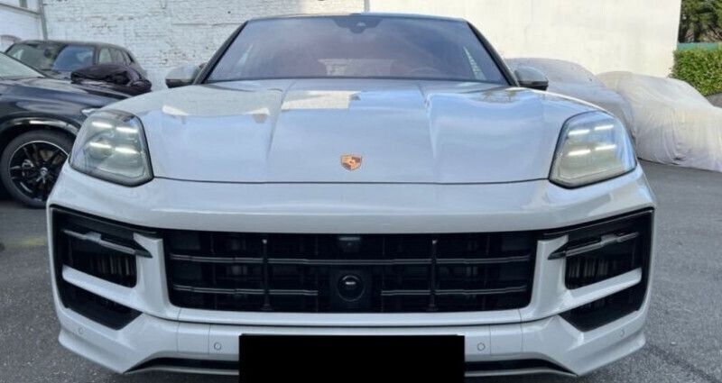 Gris Utilisé 2023 Porsche Cayenne Sport SUV | 139 900 € - Image 1/4