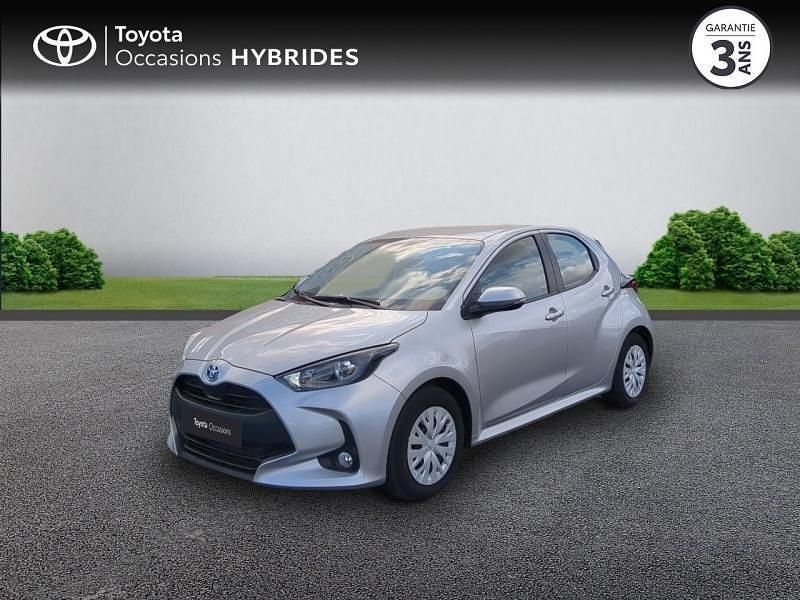 Gris Utilisé 2024 Toyota Yaris Hybrid Business Edition | 21 990 € (Super prix) - Image 1/4