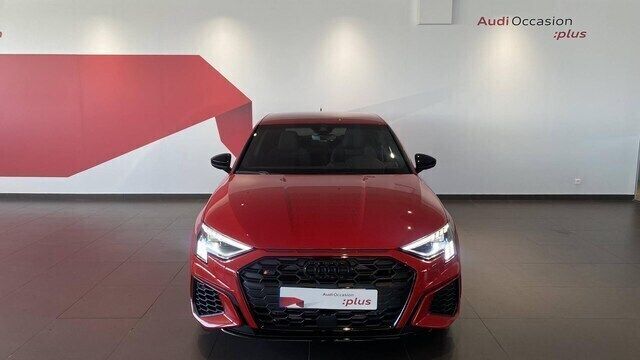 Rouge tango métallisé Utilisé 2023 Audi S3 Sport | 74 780 € - Image 1/3